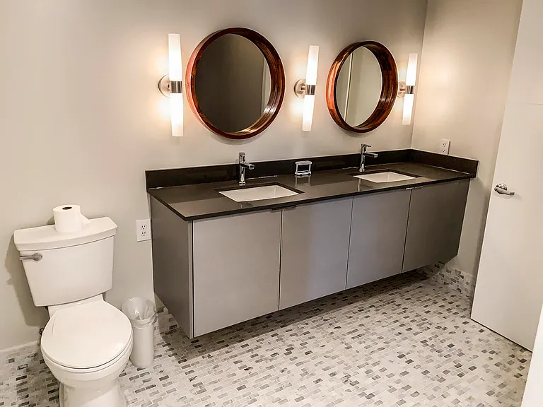 185 NE 4th Ave #204 — Photo 12