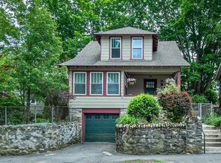 34 Arnold St, Methuen, MA 01844