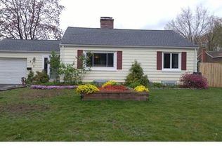 415 Palmetto Rd, Bridgeport, CT 06606