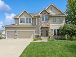 4111 126th St, Urbandale, IA 50323