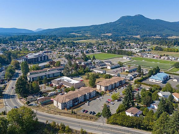 2nd image of 3215 Cowichan Lake Rd #101