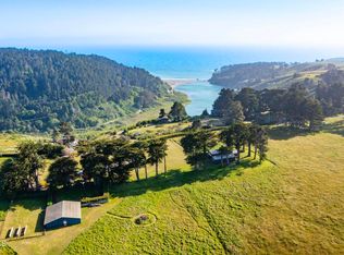 32550 Navarro Ridge Rd, Albion, CA 95410