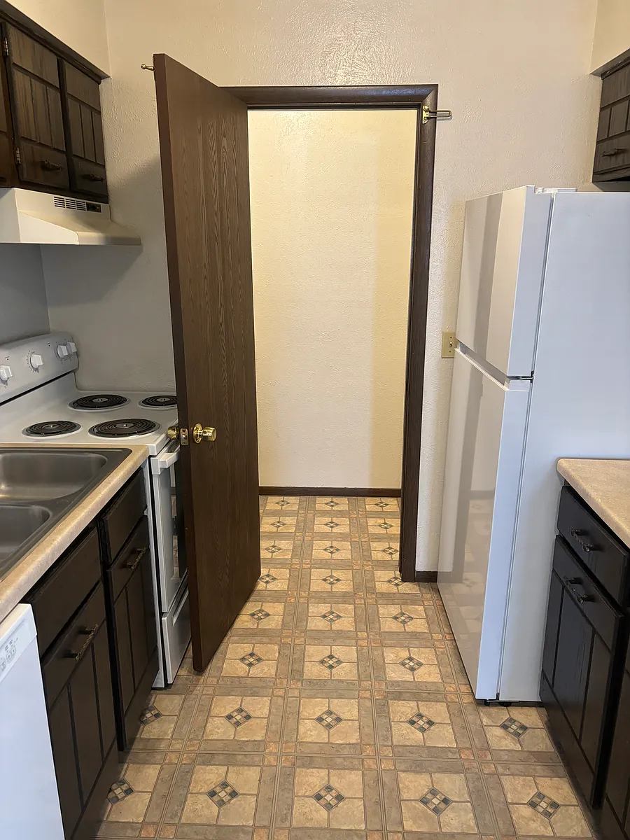 Building Photo - 1358 Brooke Park Dr #0