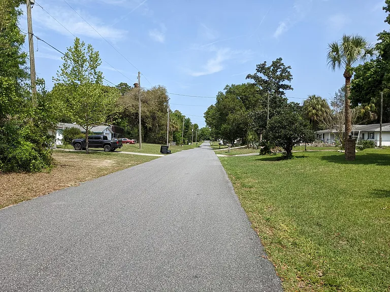 454 S Hibiscus Ave — Photo 14