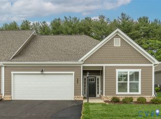 8712 Hope Farm Ln, Mechanicsville, VA 23111