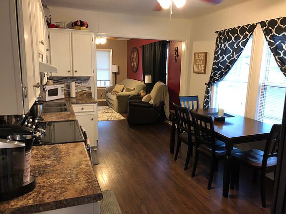 5th image of 425 Kuert Ave