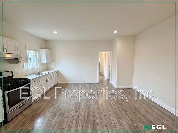 4th image of 4503 1/2 S Gramercy Pl