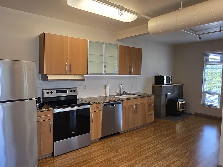 803 2nd St #301 — Photo 1