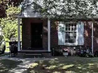 12627 Kelly Rd, Detroit, MI 48224