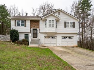 200 Victorian Cir, Dallas, GA 30157