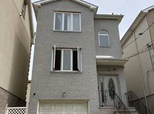 309 N 3rd St #1, Harrison, NJ 07029