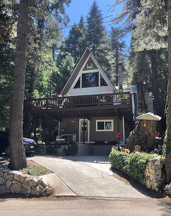 1st image of 28485 Larchmont Ln