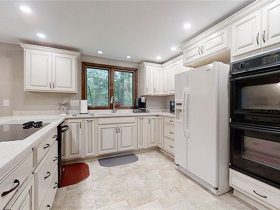 2nd image of 259 Randwood Dr