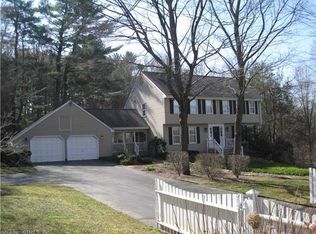 245 Hollister Dr, Avon, CT 06001