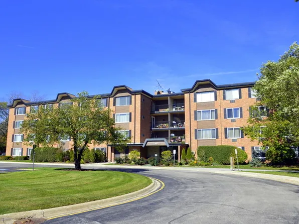 1117 S Old Wilke Rd #5408, Arlington Heights, IL 60005
