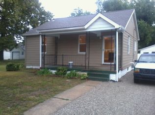 1612 Schobert Dr, Swansea, IL 62226