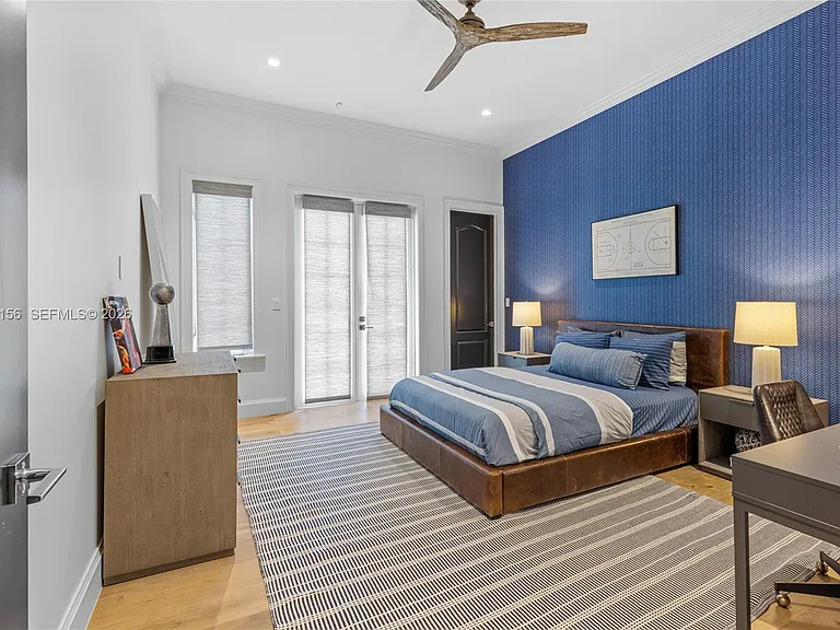 11010 SW 69th Ave — Photo 13
