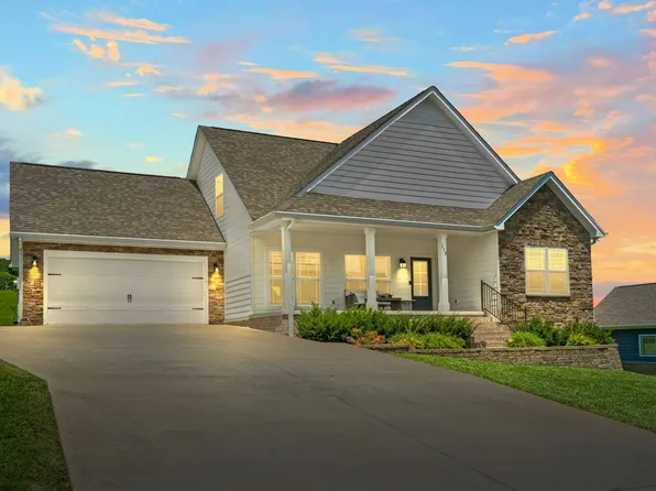 112 Casey St, Brush Creek, TN 38547