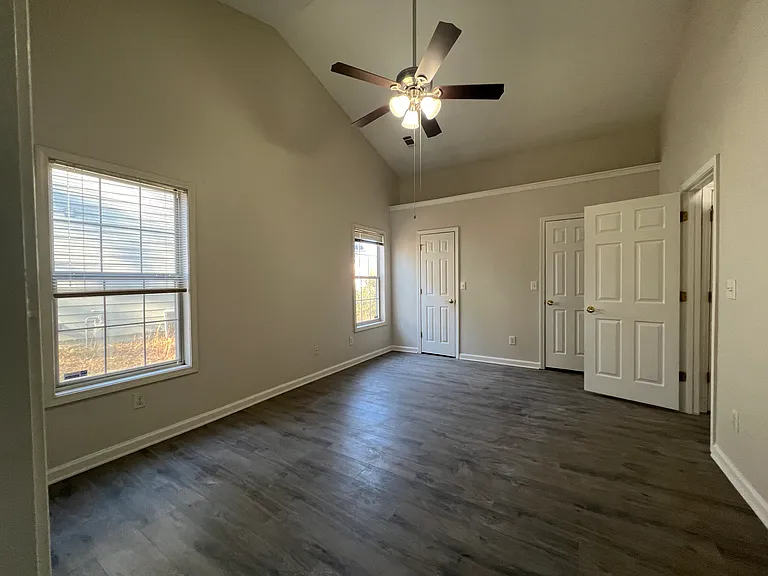 2730 Cambridge Park Dr — Photo 15