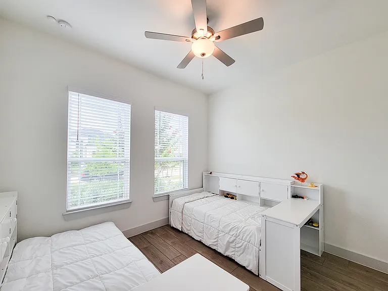 5023 Golden Peach Rd — Photo 36