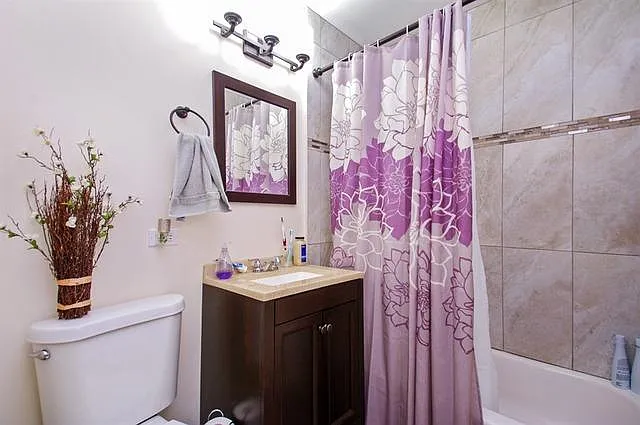 2948 N Ridgeway Ave #G — Photo 7