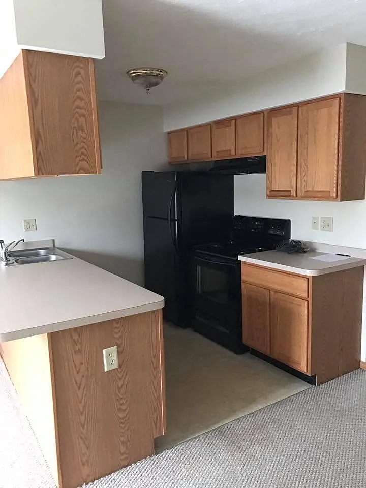 6176 Ferndale St — Photo 2