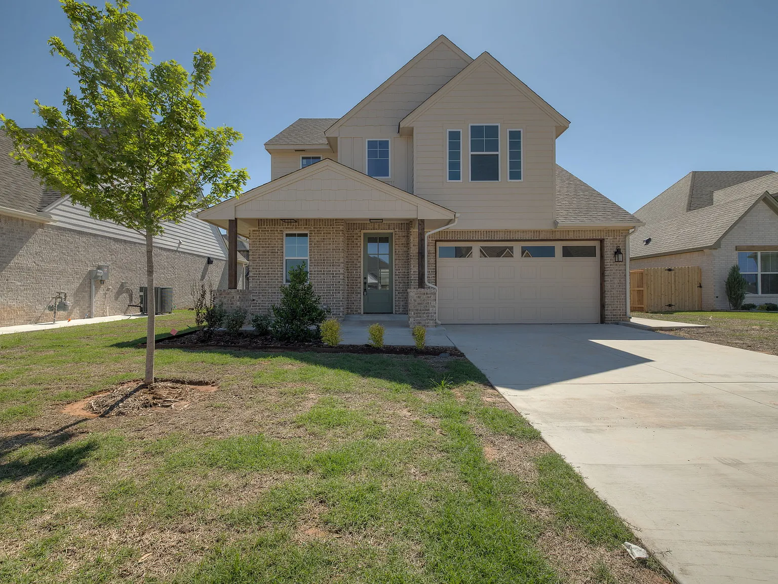 4 bed, 3.5 bath, 2287 sqft, $3,050 — Photo 2
