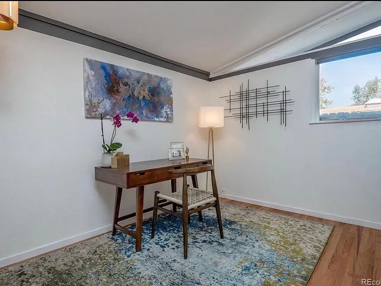 2510 S Lowell Blvd — Photo 12