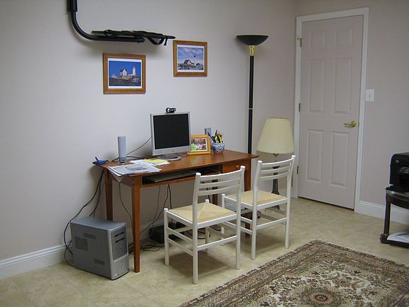 Basement office1