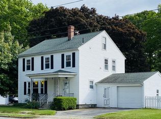 36 Park Ave, Webster, MA 01570