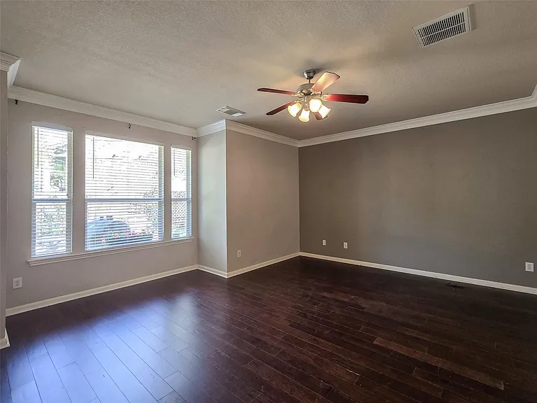 600 S Frontier Ln — Photo 17