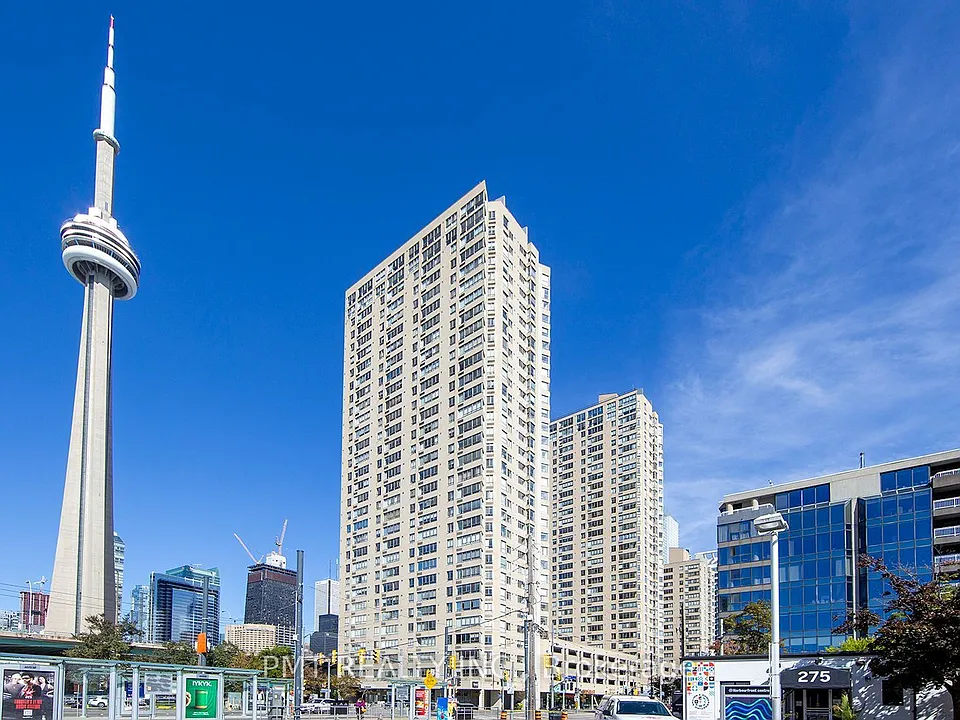 270 Queens Quay W #1502