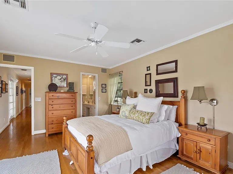 16220 SW 88th Ave — Photo 28