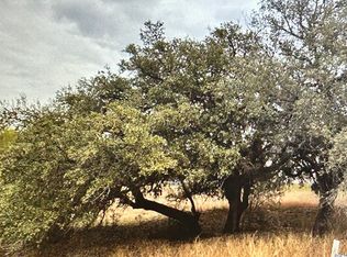 71 River Blf #4, Castroville, TX 78009