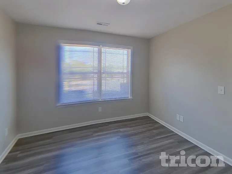 113 Mariner Ct — Photo 13