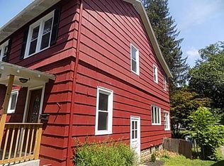 130 Pine St, West Springfield, MA 01089