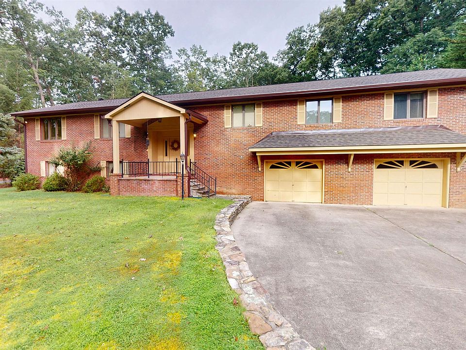 1st image of 34 Hummingbird Ln