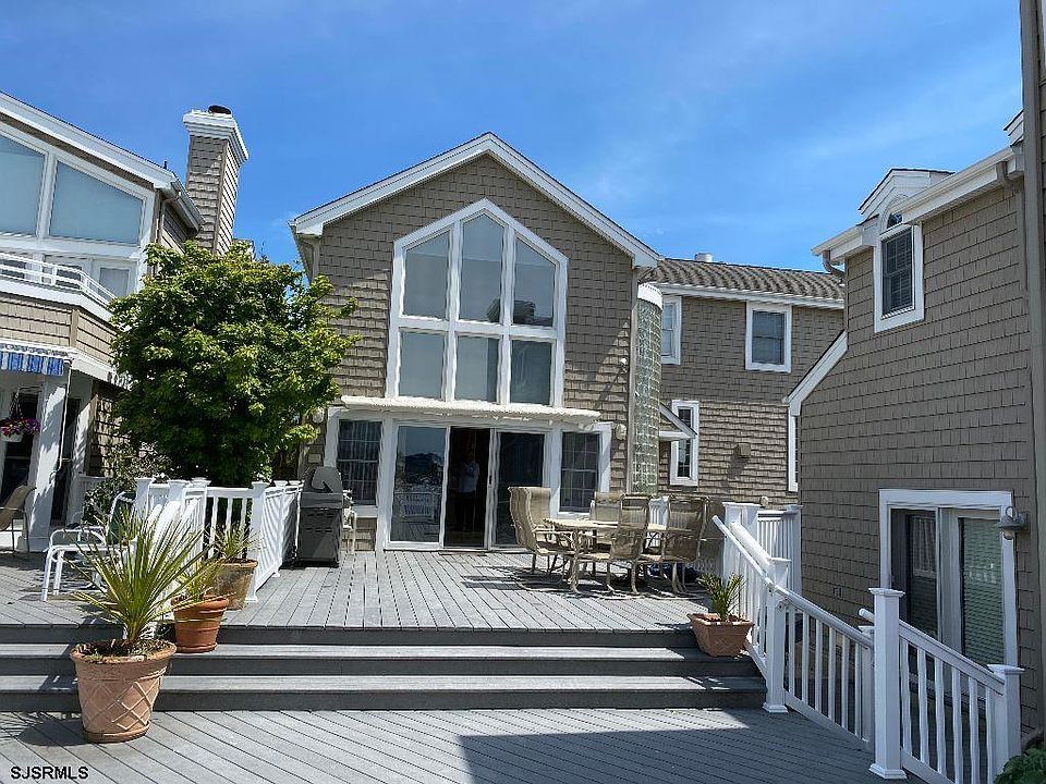 1st image of 3736 Waterview Blvd #4