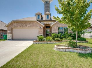 656 Sharpley, Fate, TX 75087