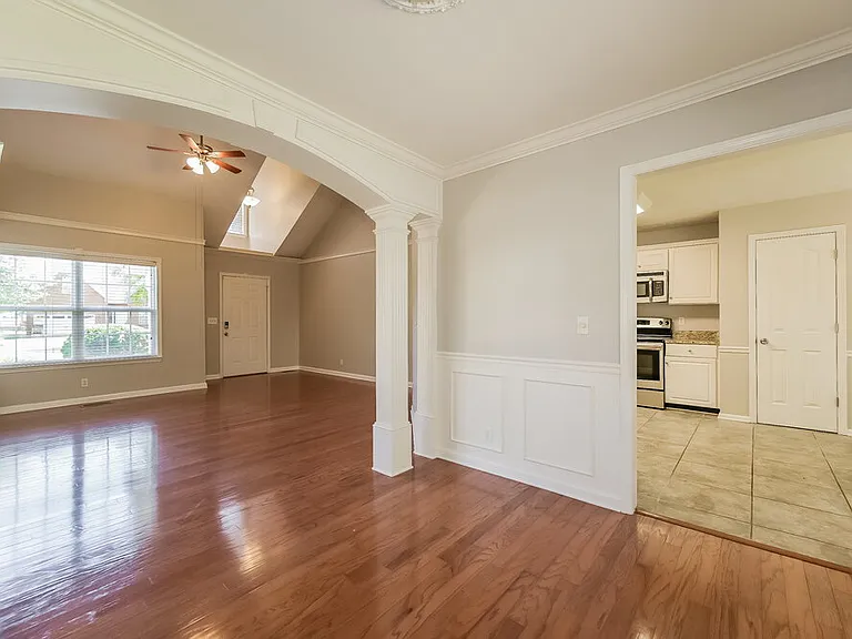 2521 Kilkenny Ct — Photo 7