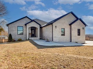 1430 S Jameston Rd, Springfield, MO 65809