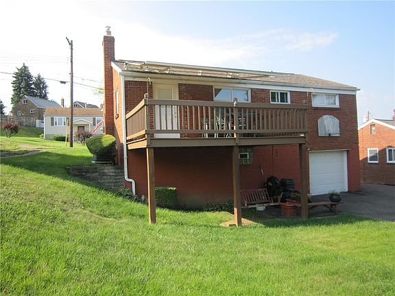 5th image of 1023 Bellaire Dr
