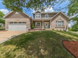 16301 Centerpointe Dr, Grover, MO 63040