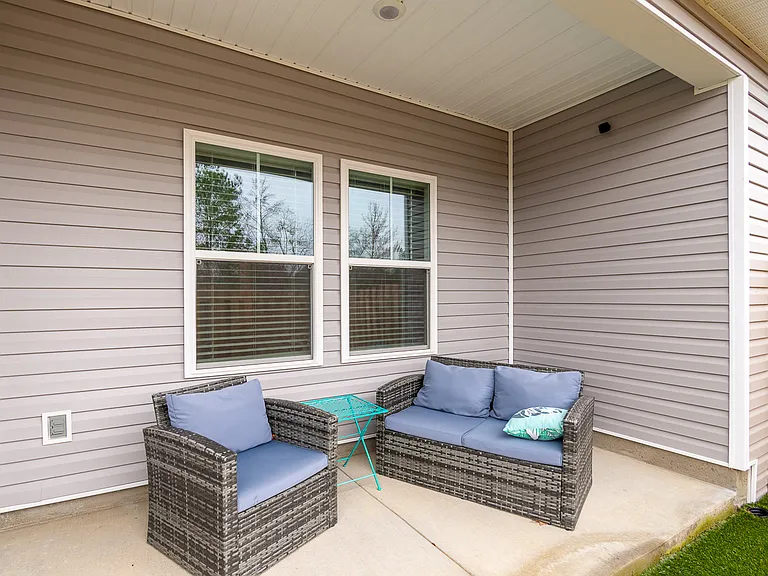 1091 Primrose Dr — Photo 19