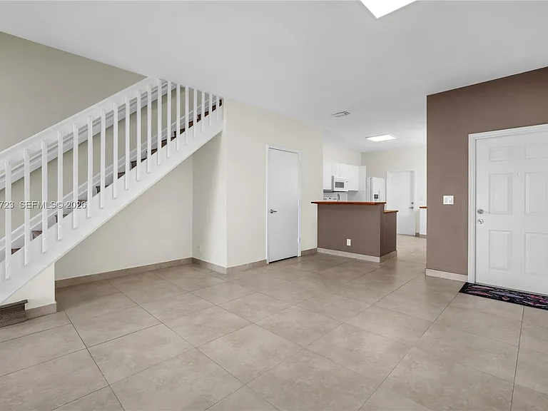 3698 San Simeon Cir — Photo 3