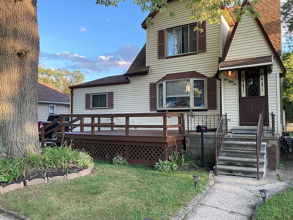 2nd image of 455 W Milton Ave