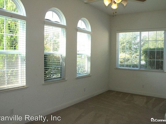 3rd image of 2874 E Niles Ave