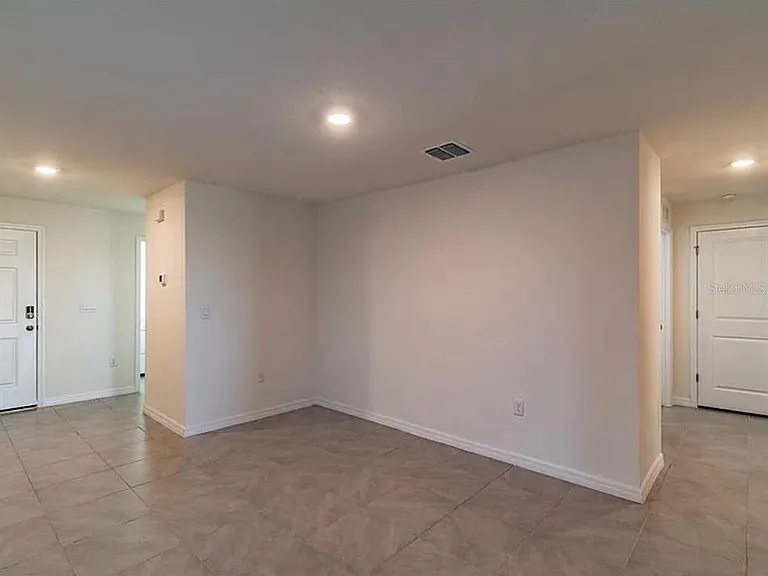 649 Sunlit Coral St — Photo 8
