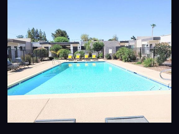3rd image of 500 E Montebello Ave #33