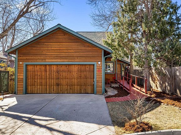 3rd image of 3616 Roundtree Ct